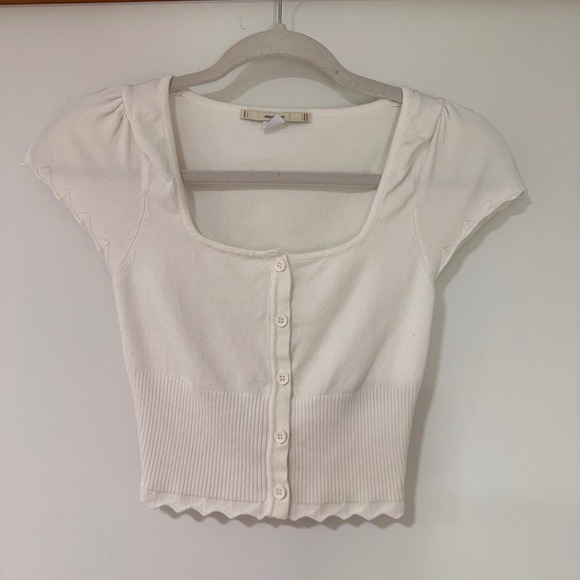 Kimchi Blue Sweaters - Kimchi Blue Scalloped Puff Sleeve Cardigan Women XS White Cropped | Coquette